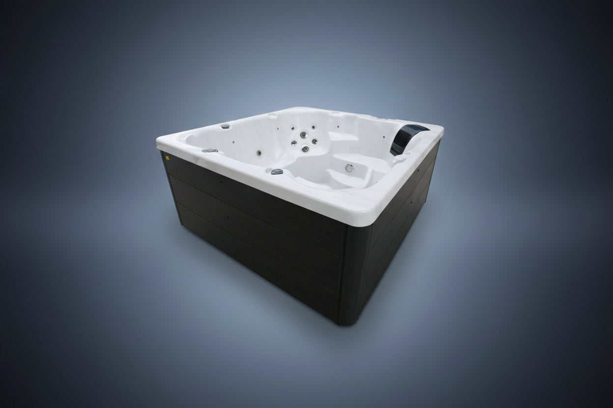 H2O 2500 Series 13A Plug & Play Hot Tub