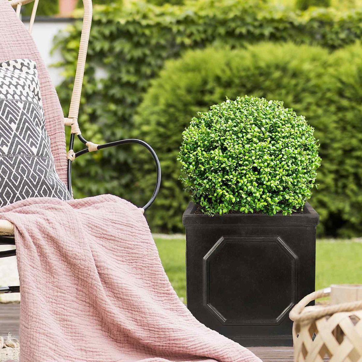 IDEALIST Lite Chelsea Flower Box Square Garden Planter, Faux Lead Grey Light Stone Outdoor Large Plant Pot W45 H45 L45 cm, 91L