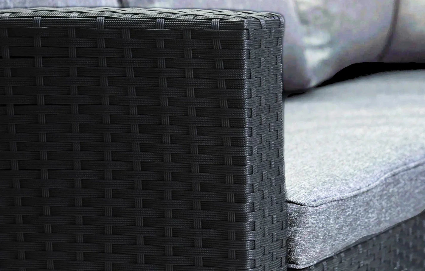 Stockholm 6 Seater Black Rattan Corner Set and Cover Bundle