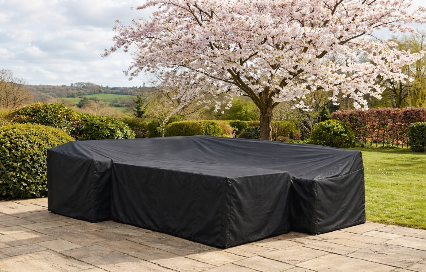 Stockholm 6 Seater Grey Rattan Corner Set and Cover Bundle